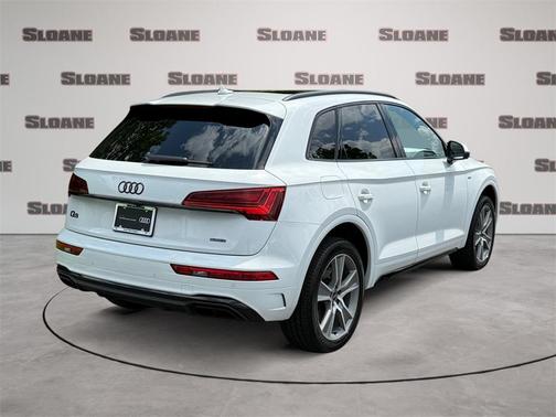 2025 Audi Q5 45 S line quattro Premium