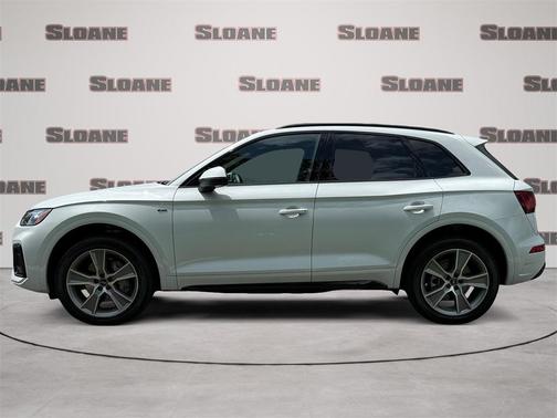 2025 Audi Q5 45 S line quattro Premium