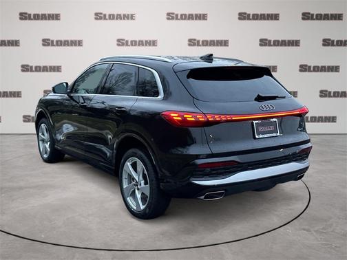 2025 Audi Q5 2.0T quattro Premium