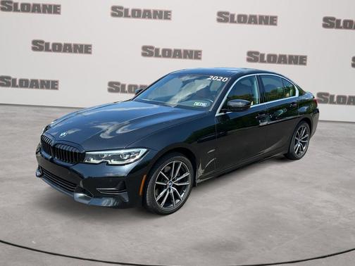 Black Sapphire Metallic 2020 BMW 330 i xDrive