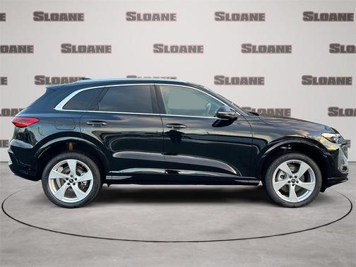 2025 Audi Q5 2.0T quattro Premium