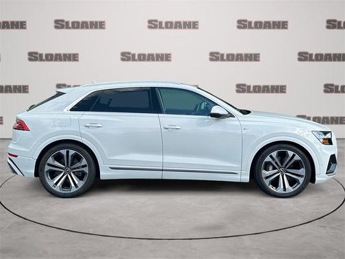 2021 Audi Q8 55 Prestige