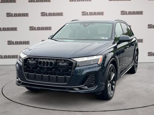 2025 Audi Q7 55 Premium
