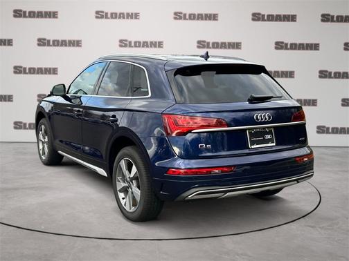 2025 Audi Q5 40 Premium