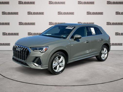 Chronos Gray Metallic 2023 Audi Q3 45 S line Premium