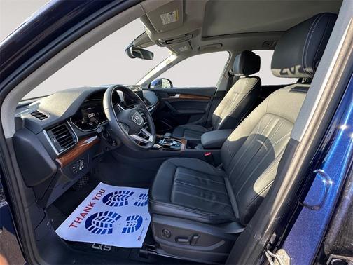 2023 Audi Q5 40 Premium Plus