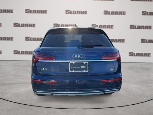 2023 Audi Q5 40 Premium Plus