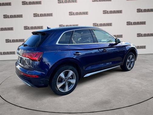 2023 Audi Q5 40 Premium Plus