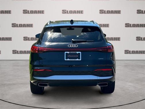 2025 Audi Q5 2.0T quattro Premium