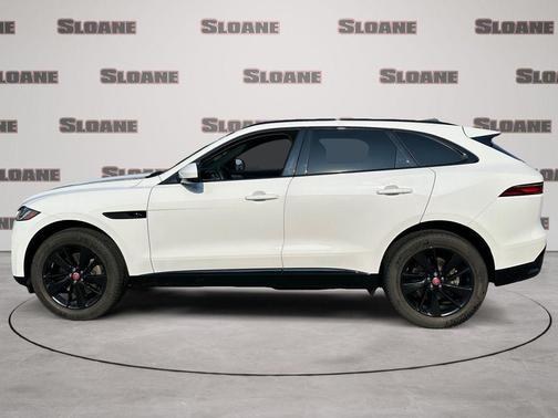 Fuji White 2022 Jaguar F-PACE P250 S