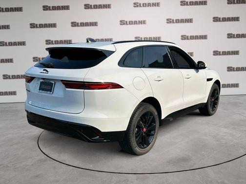 Fuji White 2022 Jaguar F-PACE P250 S