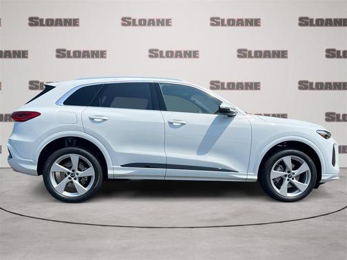 2025 Audi Q5 2.0T quattro Premium