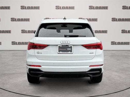 2023 Audi Q3 45 S line Premium