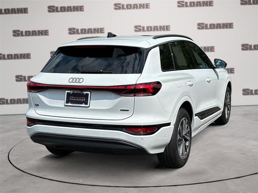 2025 Audi Q6 e-tron Premium