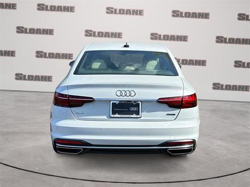 2023 Audi A4 45 S line Prestige