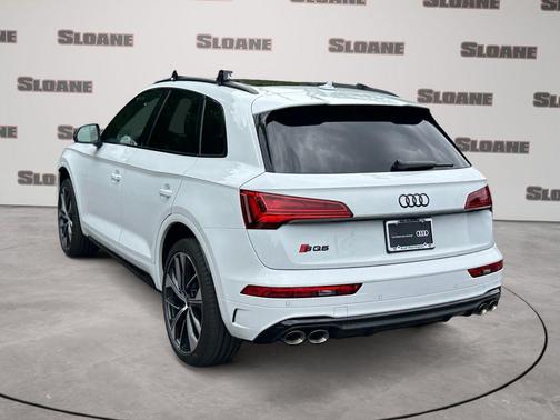 Glacier White Metallic 2024 Audi SQ5 3.0T Premium Plus