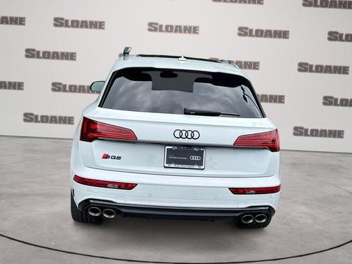 Glacier White Metallic 2024 Audi SQ5 3.0T Premium Plus