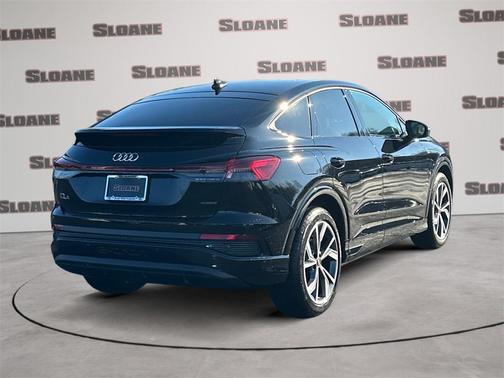 2025 Audi Q4 e-tron 55 quattro Premium