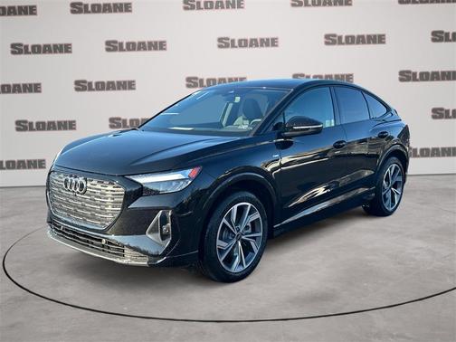 2025 Audi Q4 e-tron 55 quattro Premium