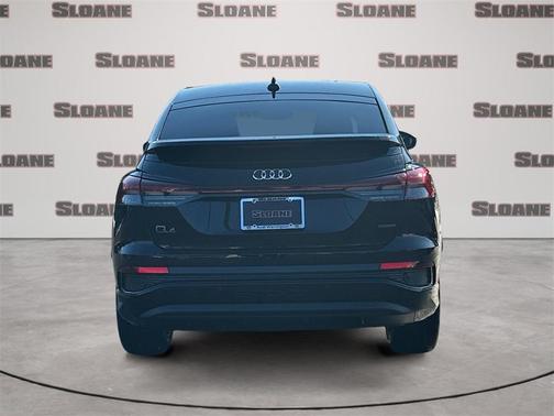 2025 Audi Q4 e-tron 55 quattro Premium