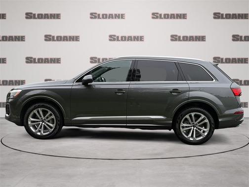 2025 Audi Q7 55 Premium Plus