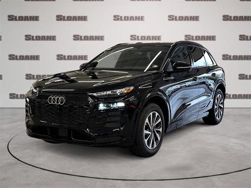 2025 Audi Q6 e-tron Premium
