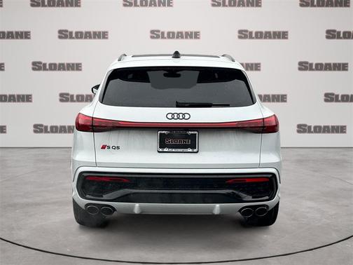 2025 Audi SQ5 3.0T quattro Premium
