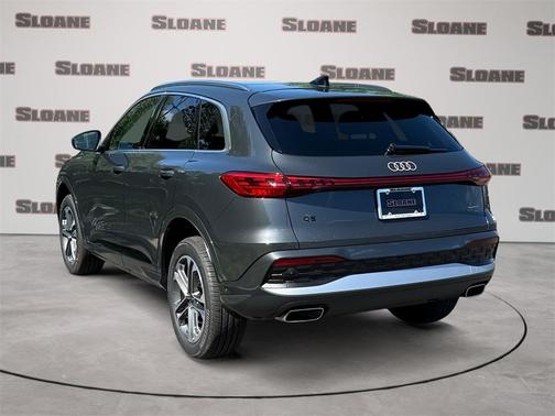 2025 Audi Q5 2.0T quattro Premium