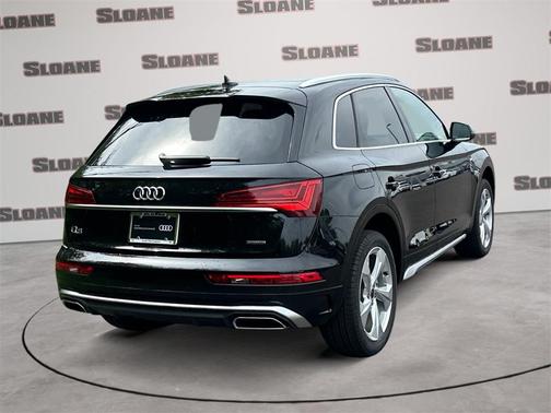 2025 Audi Q5 45 S line quattro Premium