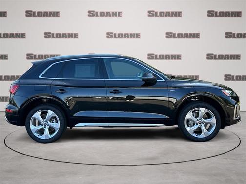2025 Audi Q5 45 S line quattro Premium