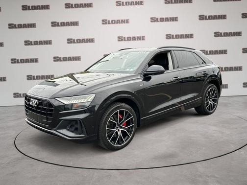 Orca Black Metallic 2019 Audi Q8 3.0T Premium