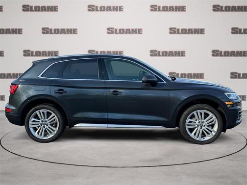 2018 Audi Q5 2.0T Premium Plus