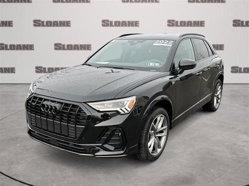 2022 Audi Q3 45 S line Premium