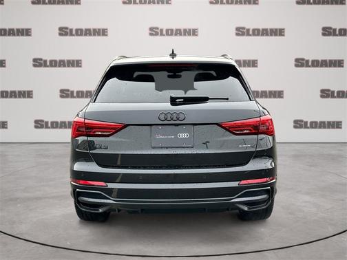 2022 Audi Q3 45 S line Premium