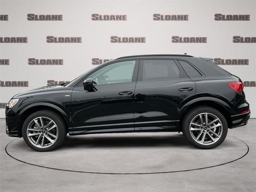 2022 Audi Q3 45 S line Premium