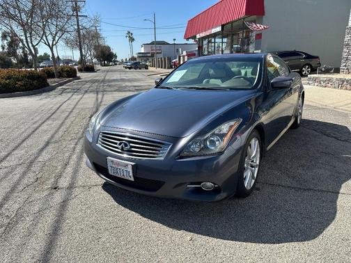 2011 INFINITI G37 Journey