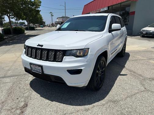 2018 Jeep Grand Cherokee Altitude