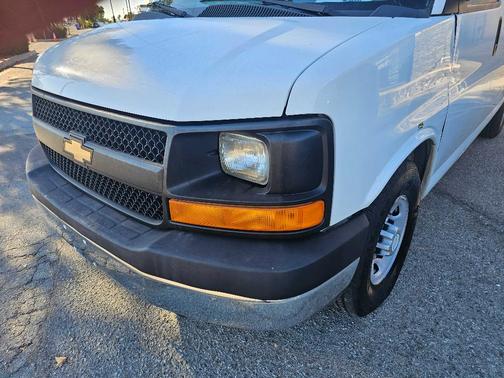 2014 Chevrolet Express 2500 Work Van