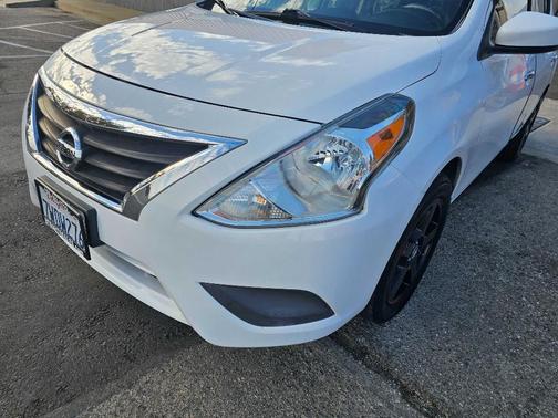 2016 Nissan Versa 1.6 SV