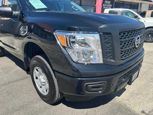 2017 Nissan Titan XD S