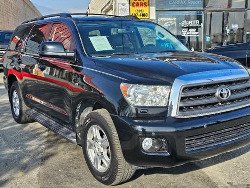 2013 Toyota Sequoia SR5