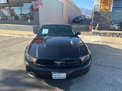 2010 Ford Mustang Premium
