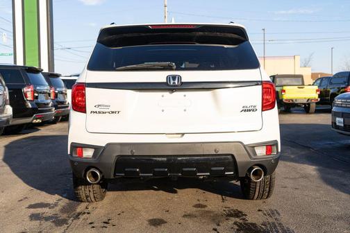 2022 Honda Passport AWD Elite