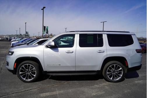 2022 Jeep Wagoneer Series II 4x4