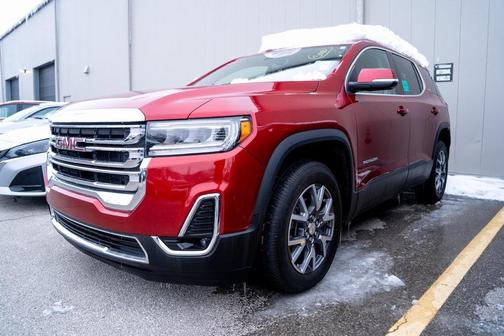 2023 GMC Acadia FWD SLT