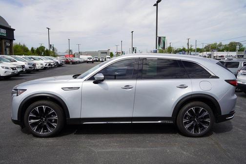 2024 Mazda CX-90 PHEV Premium
