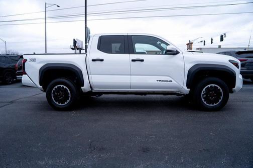 2025 Toyota Tacoma TRD Off-Road