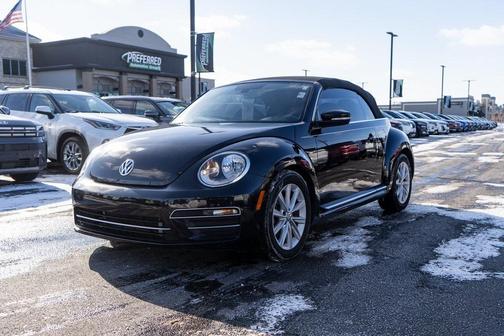 2018 Volkswagen Beetle 2.0T SE