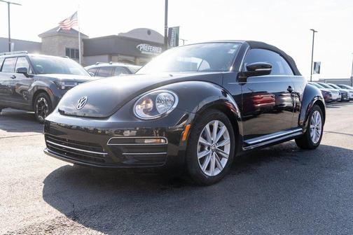 2018 Volkswagen Beetle 2.0T SE