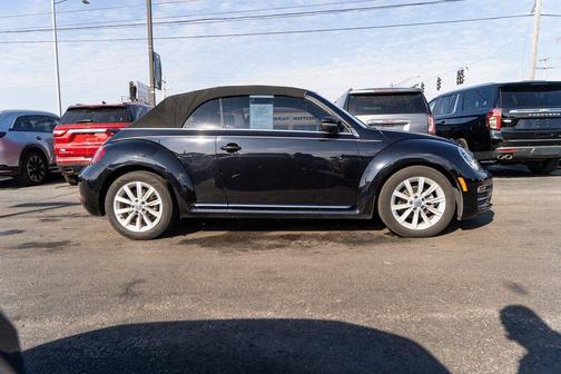 2018 Volkswagen Beetle 2.0T SE